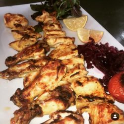 خانه کباب نون و ریحون ساری