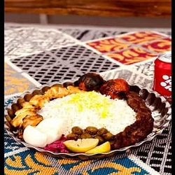 رستوران با موسیقی زنده کارن ساری